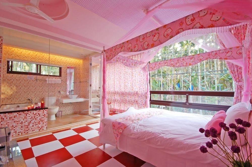 Full House Bed And Breakfast Nantou Exterior photo